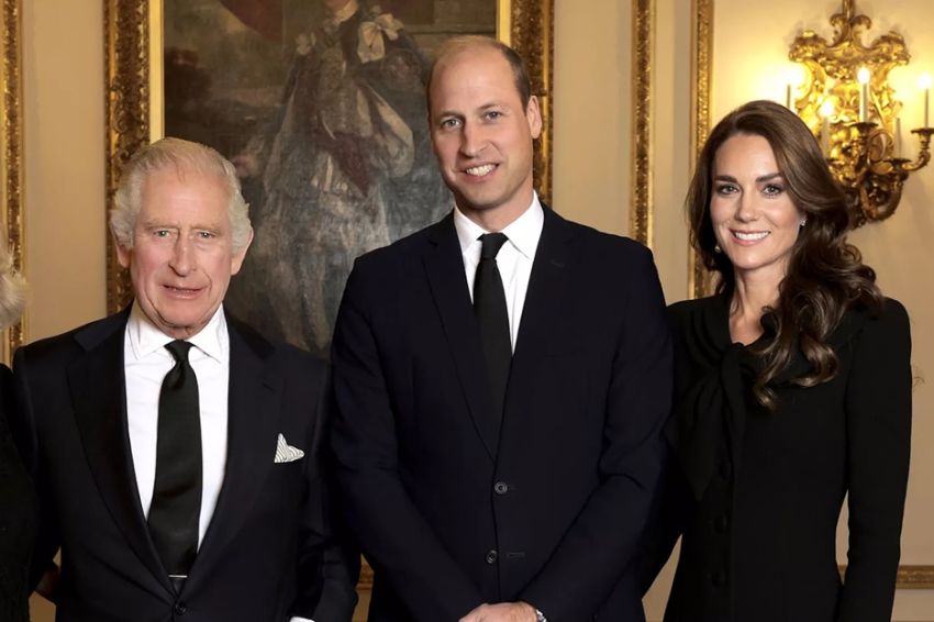 Perawatan Raja Charles Diperpanjang, William dan Kate Makin Dekat Takhta