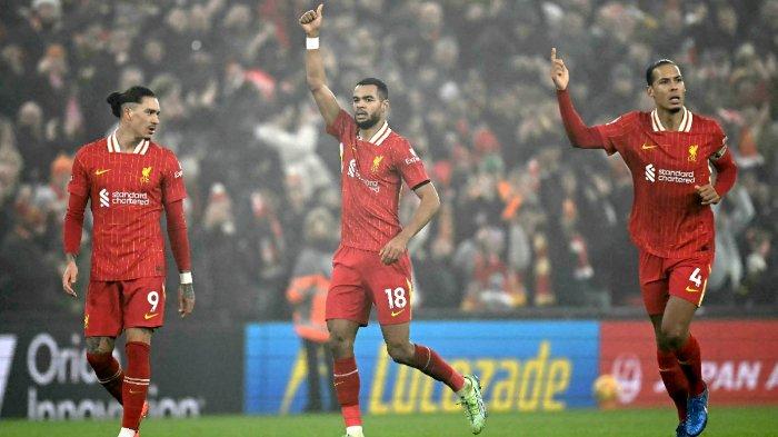 Klasemen Liga Inggris: Liverpool Jauh dari Chelsea, Man Utd Dekati Degradasi